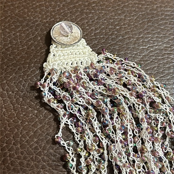 Homemade Button Bracelet - Picture 4 of 5